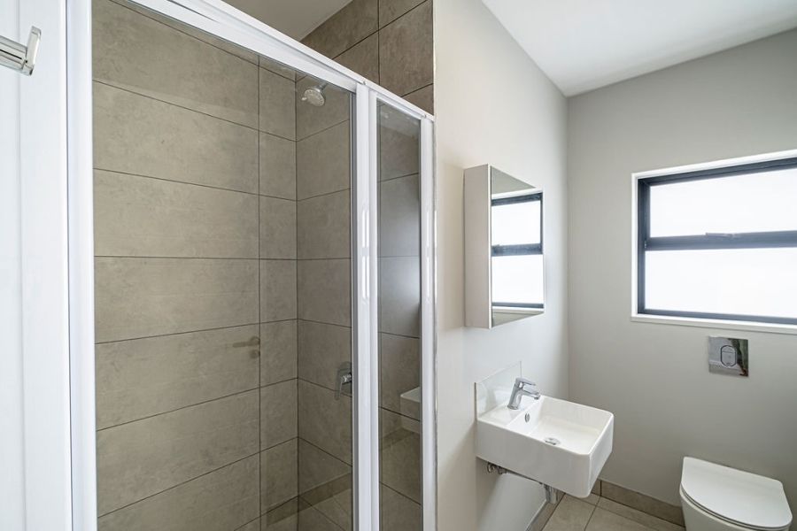 To Let 2 Bedroom Property for Rent in Summerstrand Eastern Cape